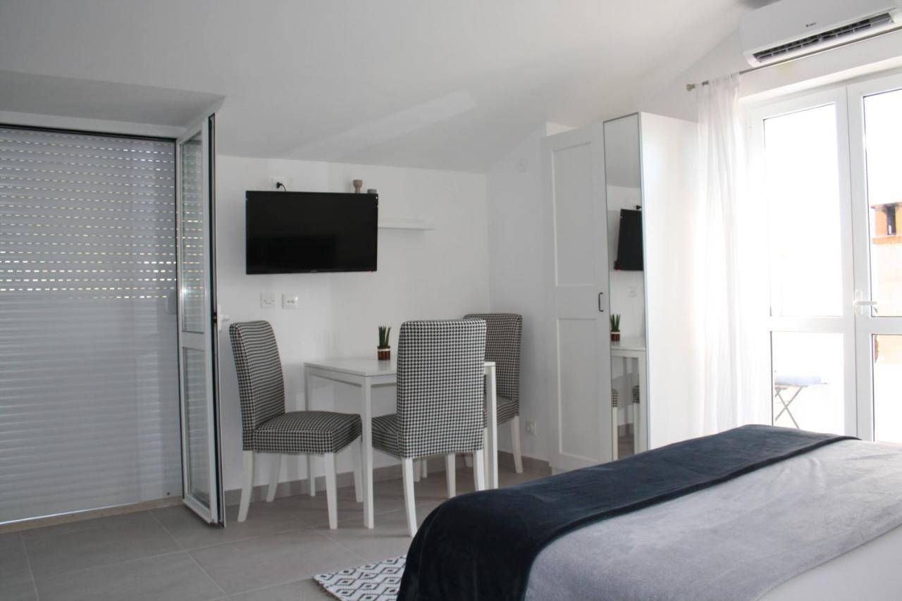 Apartments Grkovic Trsteno Adventure Experience Accommodation 1 Dubrovnik Kültér fotó